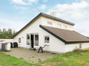 Three-Bedroom Holiday home in Thisted 4